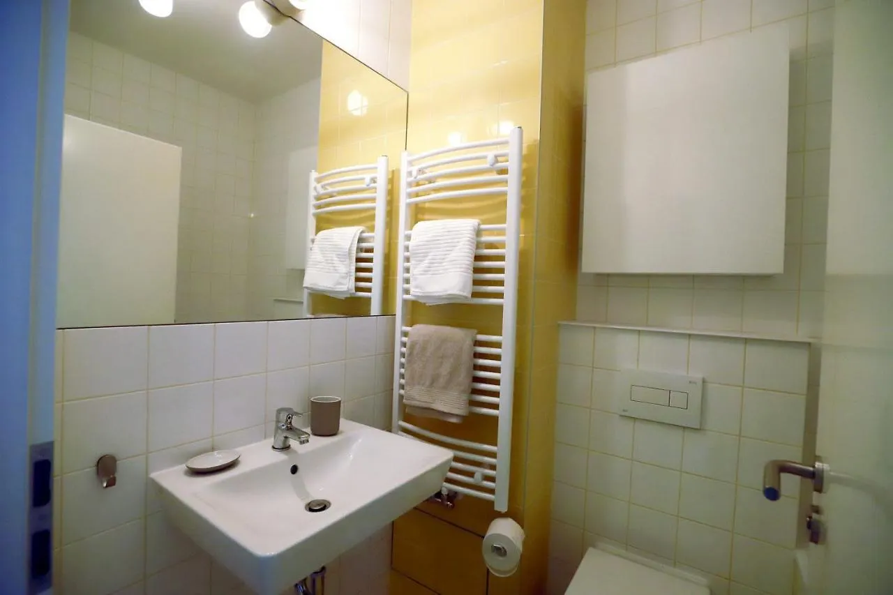 شقة فندقية براغ Apartments Katypaty جمهورية التشيك